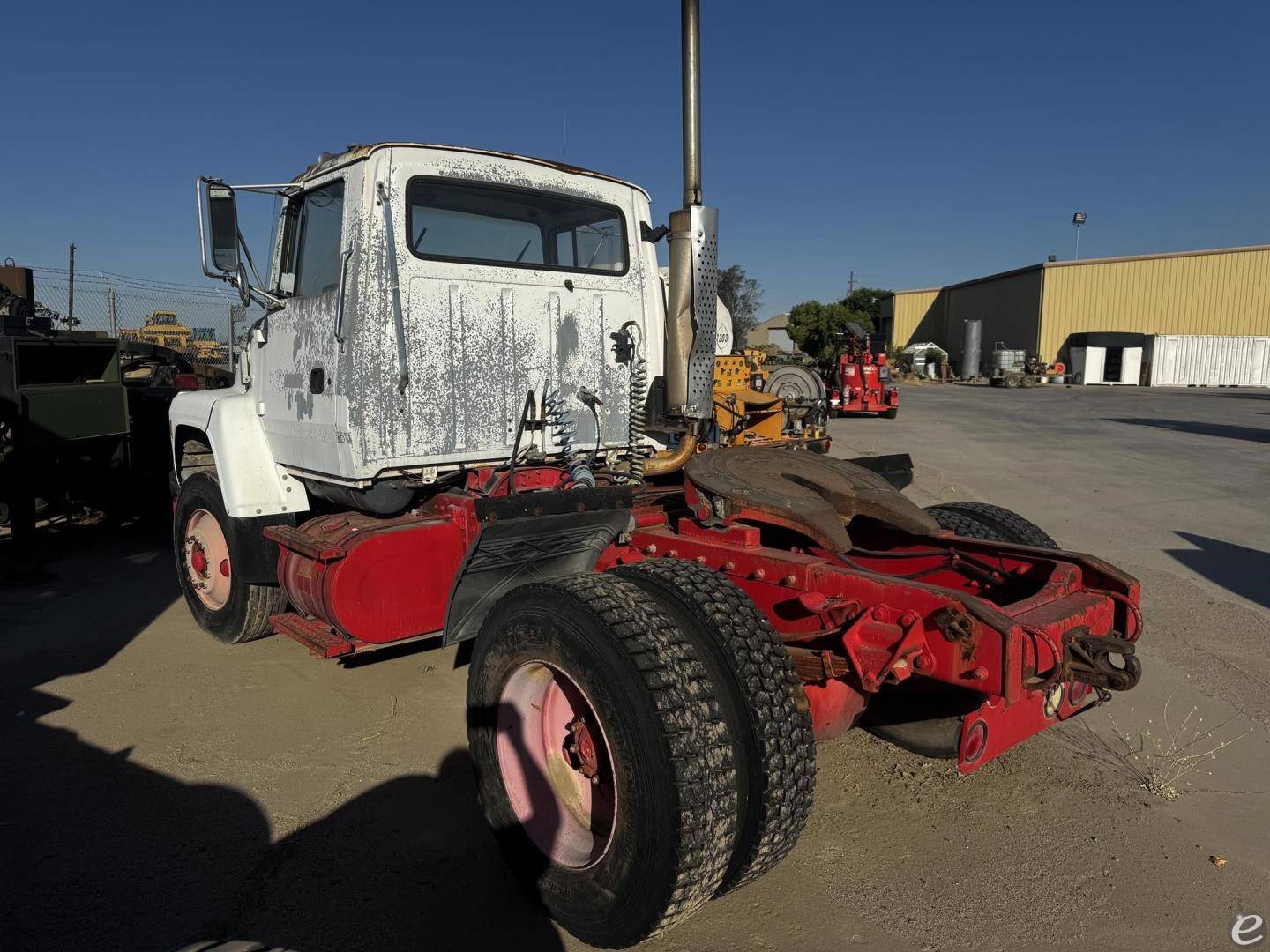 1991 Ford L8000