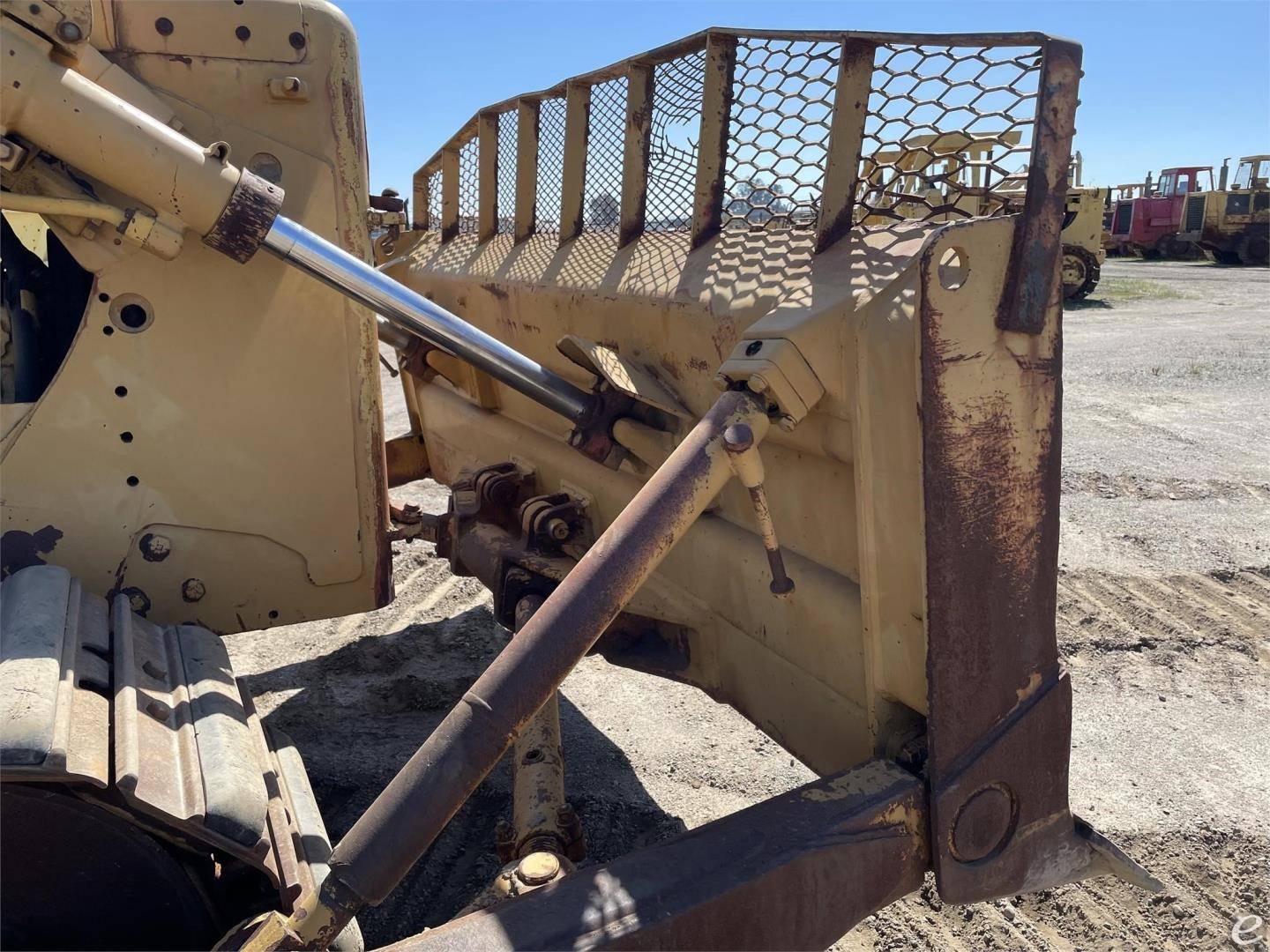 1979 Cat D6D SA
