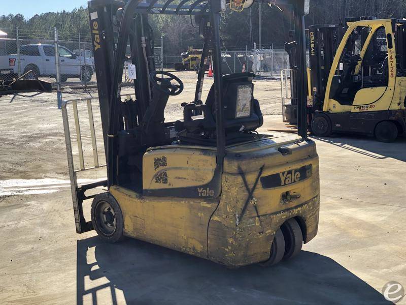 2016 Yale ERP035VT