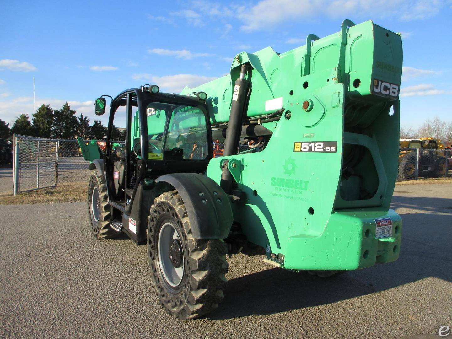 2015 JCB 512-56