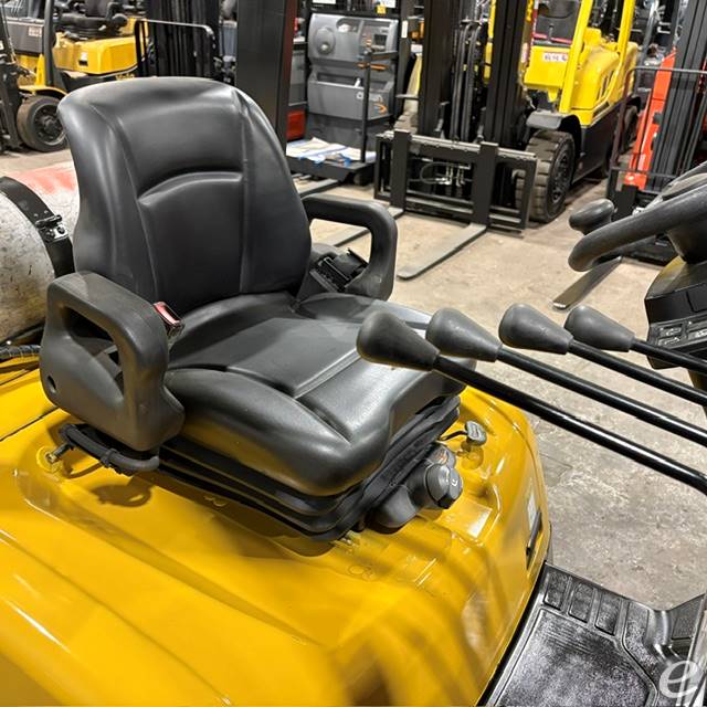 2023 Yale GLC050LX