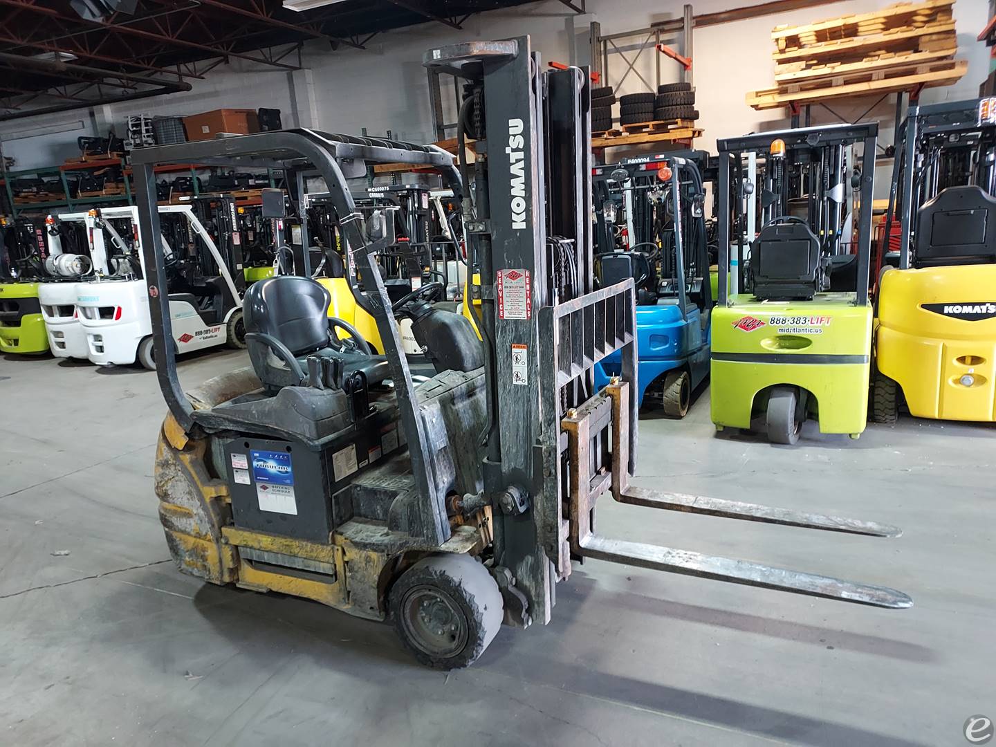 2015 Komatsu FB20MU-12 Electric Forklift - 123Forklift