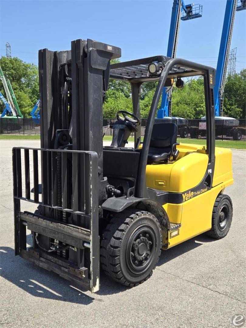2013 Yale GDP080VX Diesel Forklift - 123Forklift