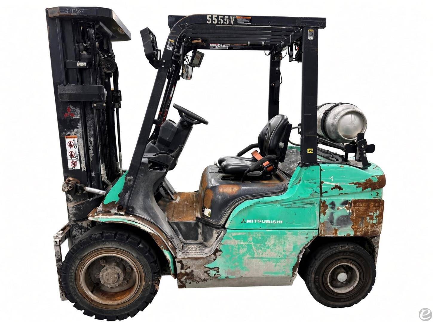 2020 Mitsubishi FG30N