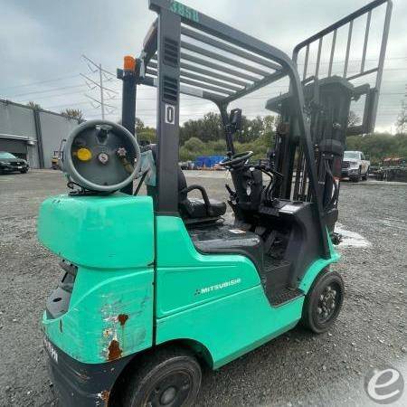 2017 Mitsubishi FGC25N LP Gas Forkl...
