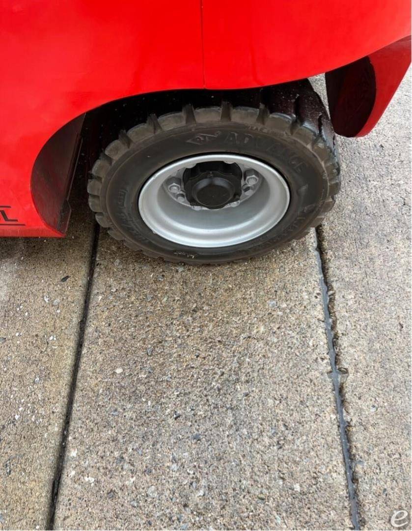 2018 Manitou ME425