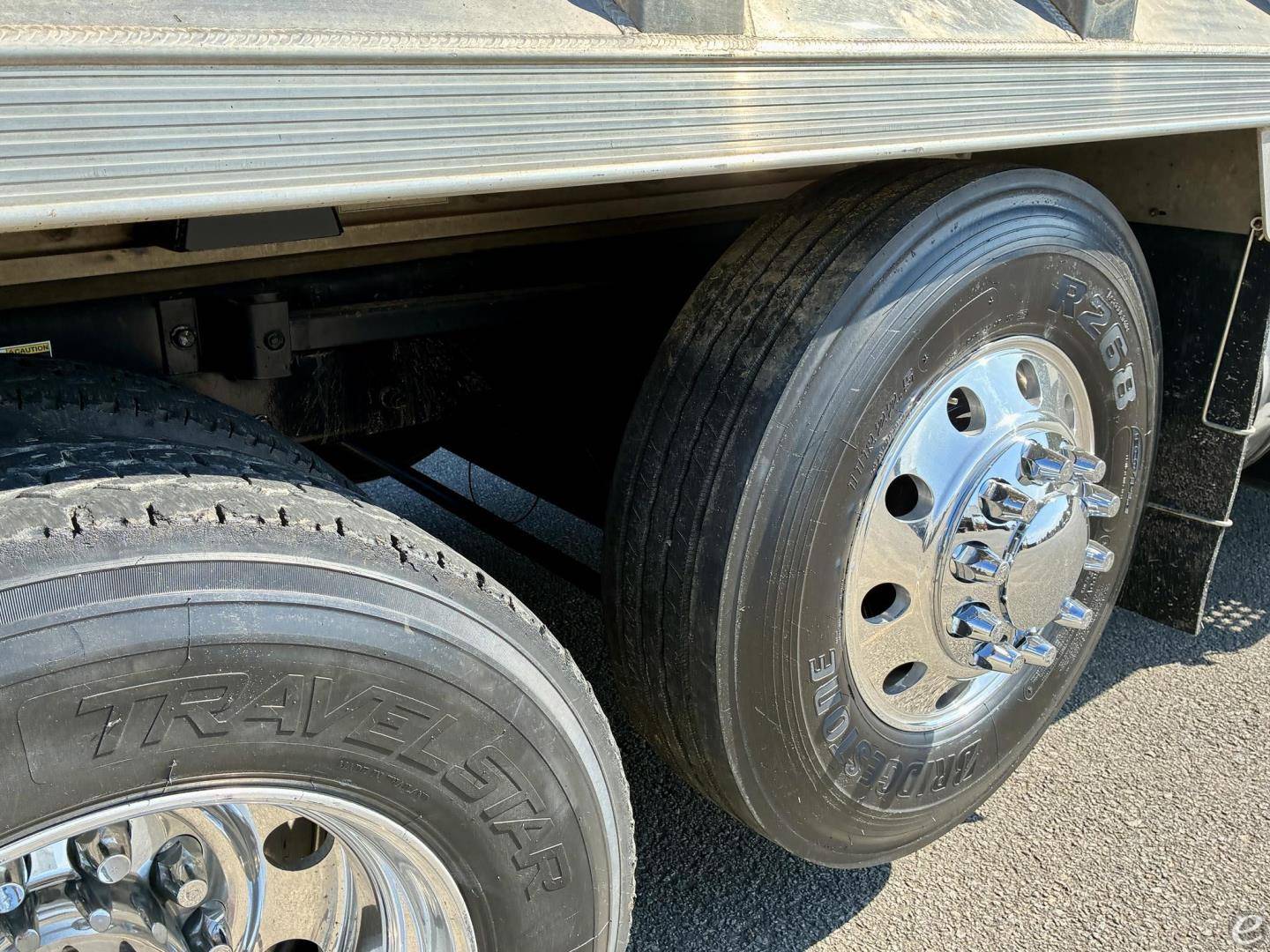 2020 Kenworth W990