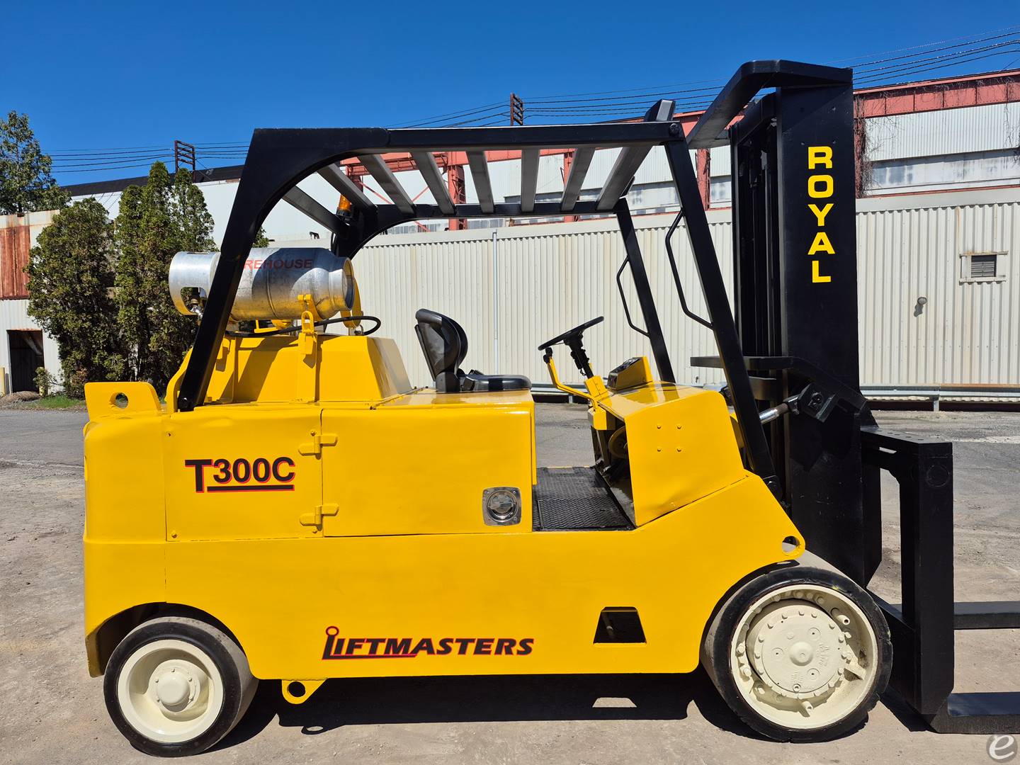 Royal T300C