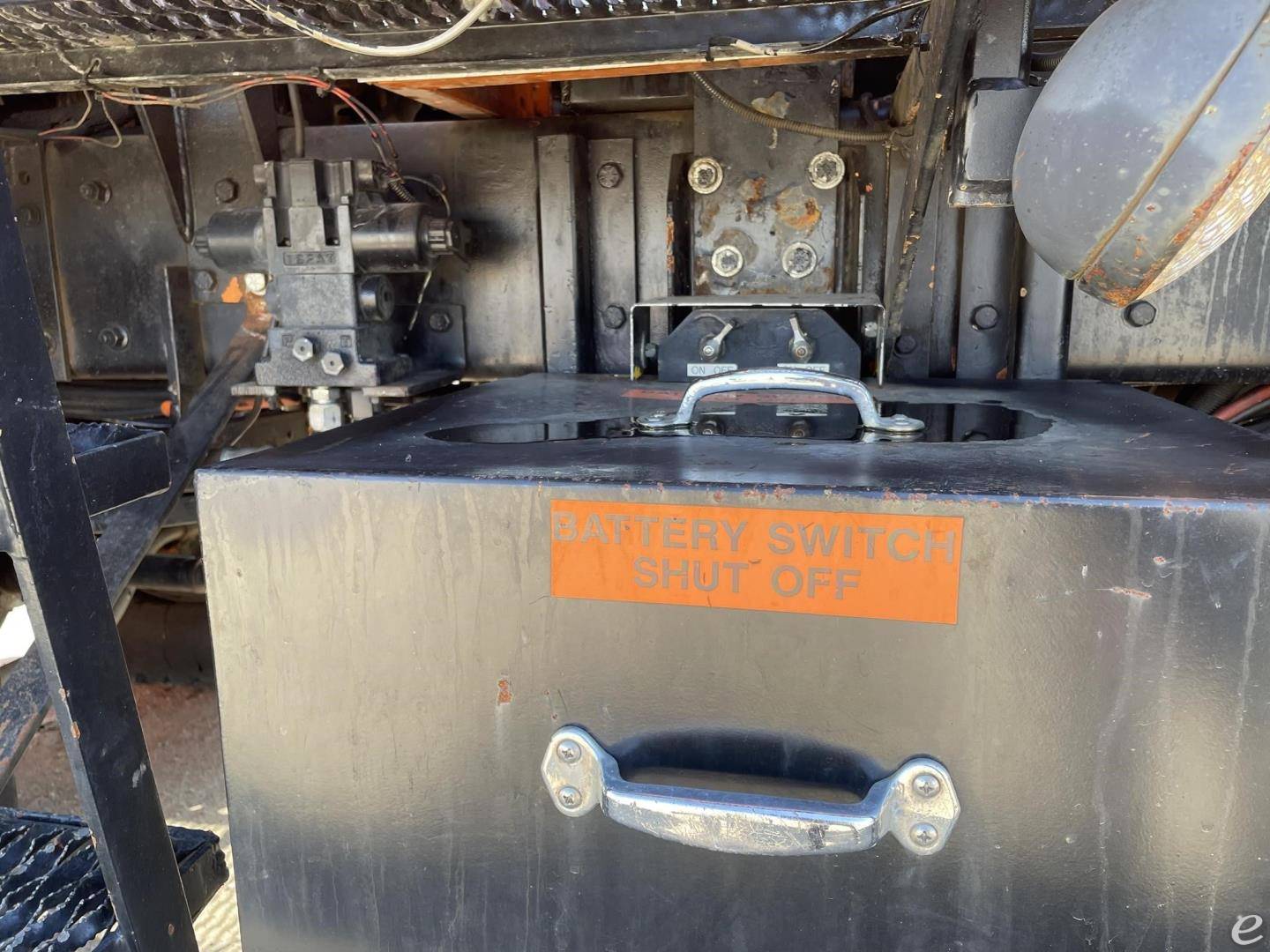 1992 DF4000