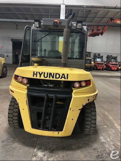 2017 Hyundai 70D-9