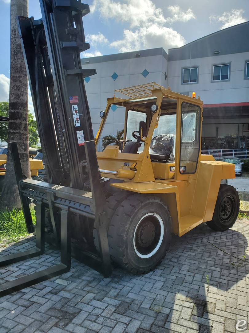 2004 Cat DP80