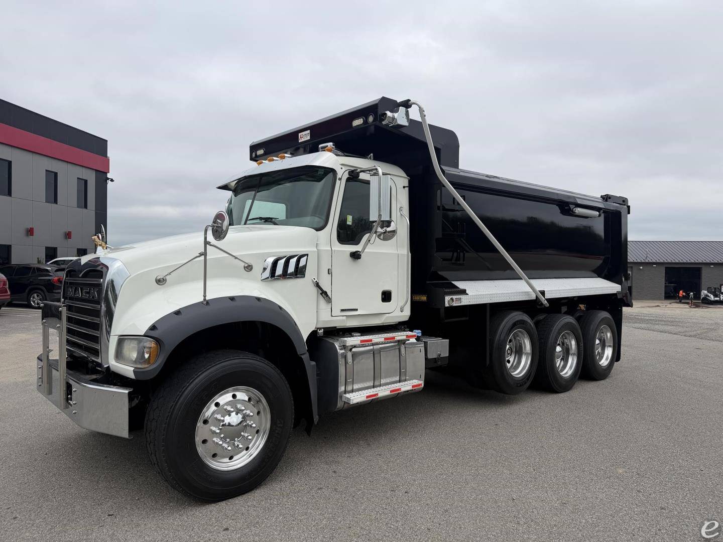 2020 Mack GRANITE 64FR