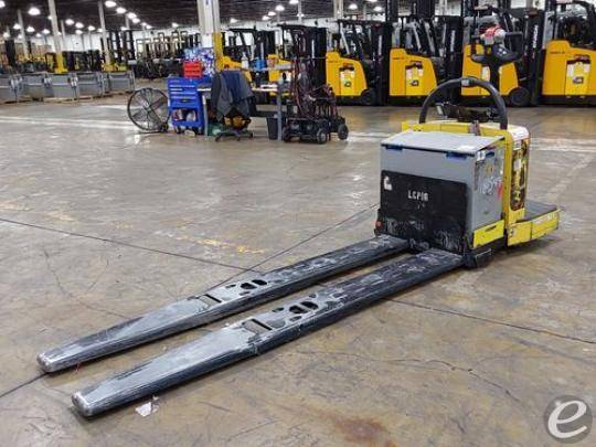 2017 Hyster B80ZHD Electric Forklift - 123Forklift