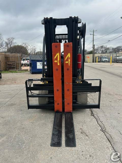 2019 Yale GLC135VXNEUE100