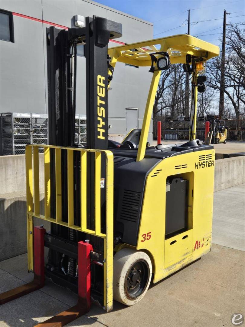 2017 Hyster E35HSD3 Electric Forklift - 123Forklift