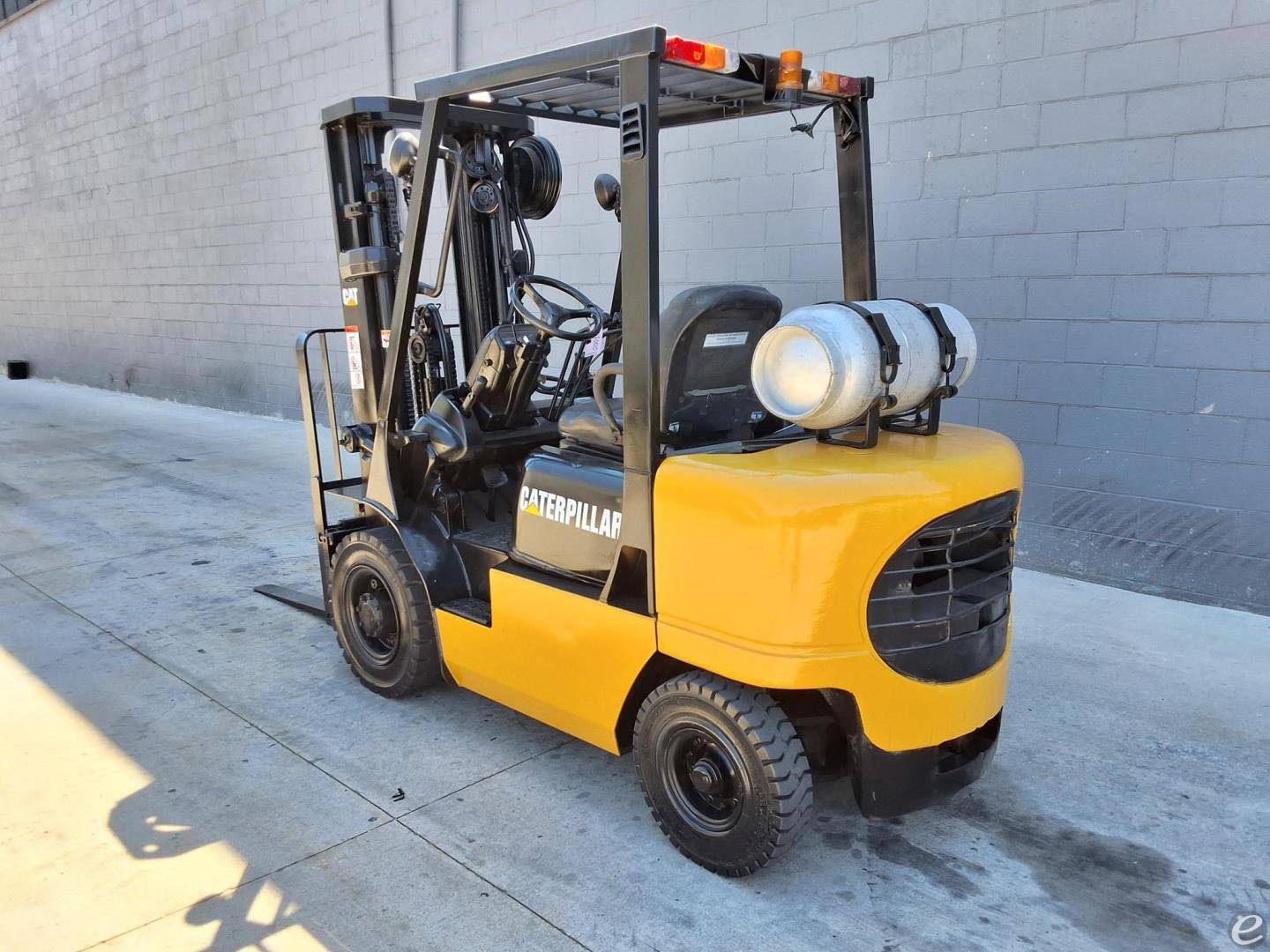 2000 Cat GP25K