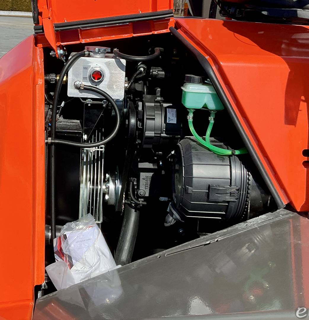 2026 JLG D601AHG