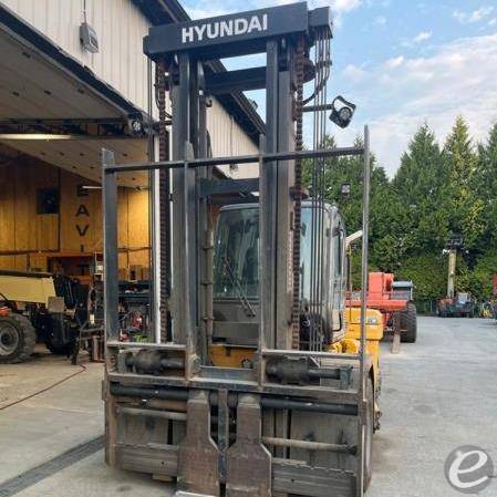 2019 Hyundai 110D-9