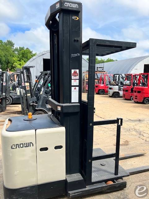 2008 Crown SP3505-30