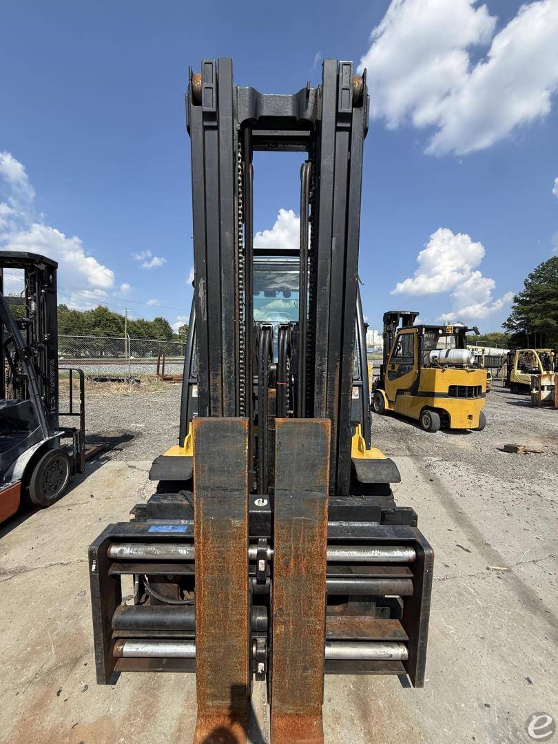 2021 Yale GLP120VX