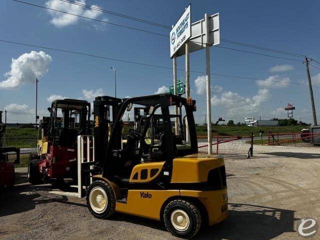 2015 Yale GDP060VX