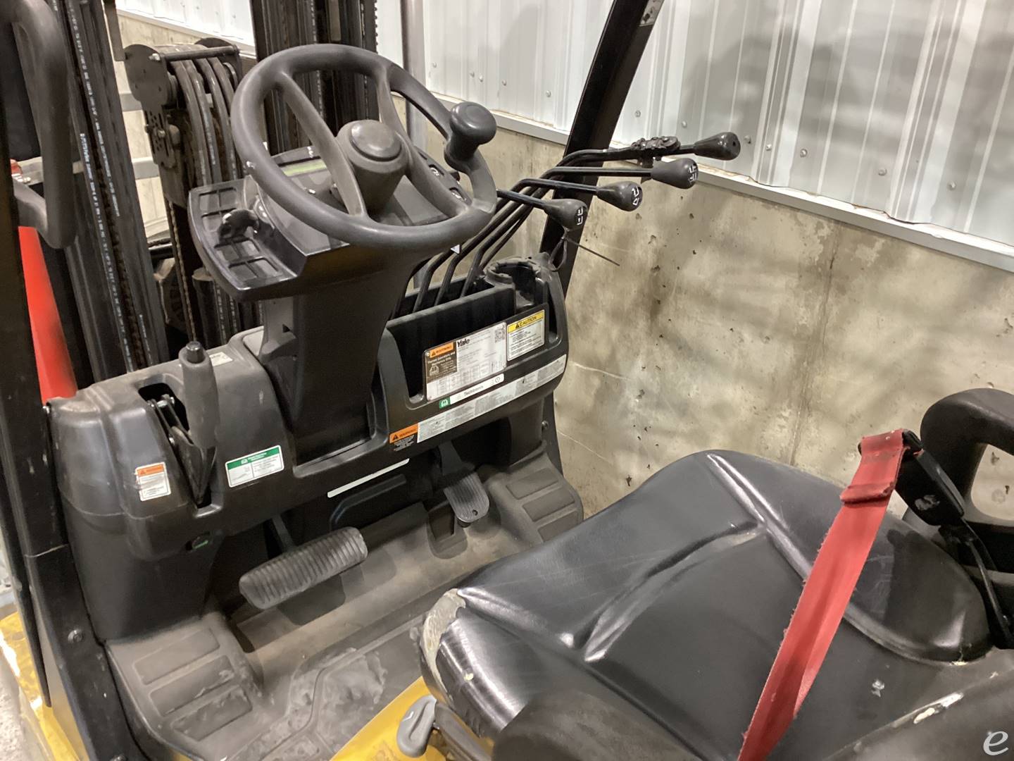 2021 Yale GC050VX