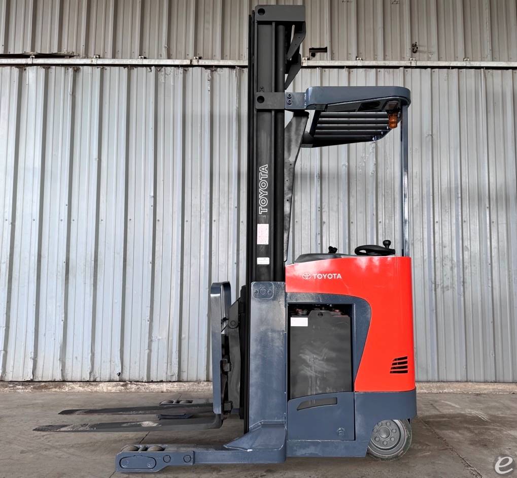 2012 Toyota 8BRU18 Electric Reach Truck - 123Forklift