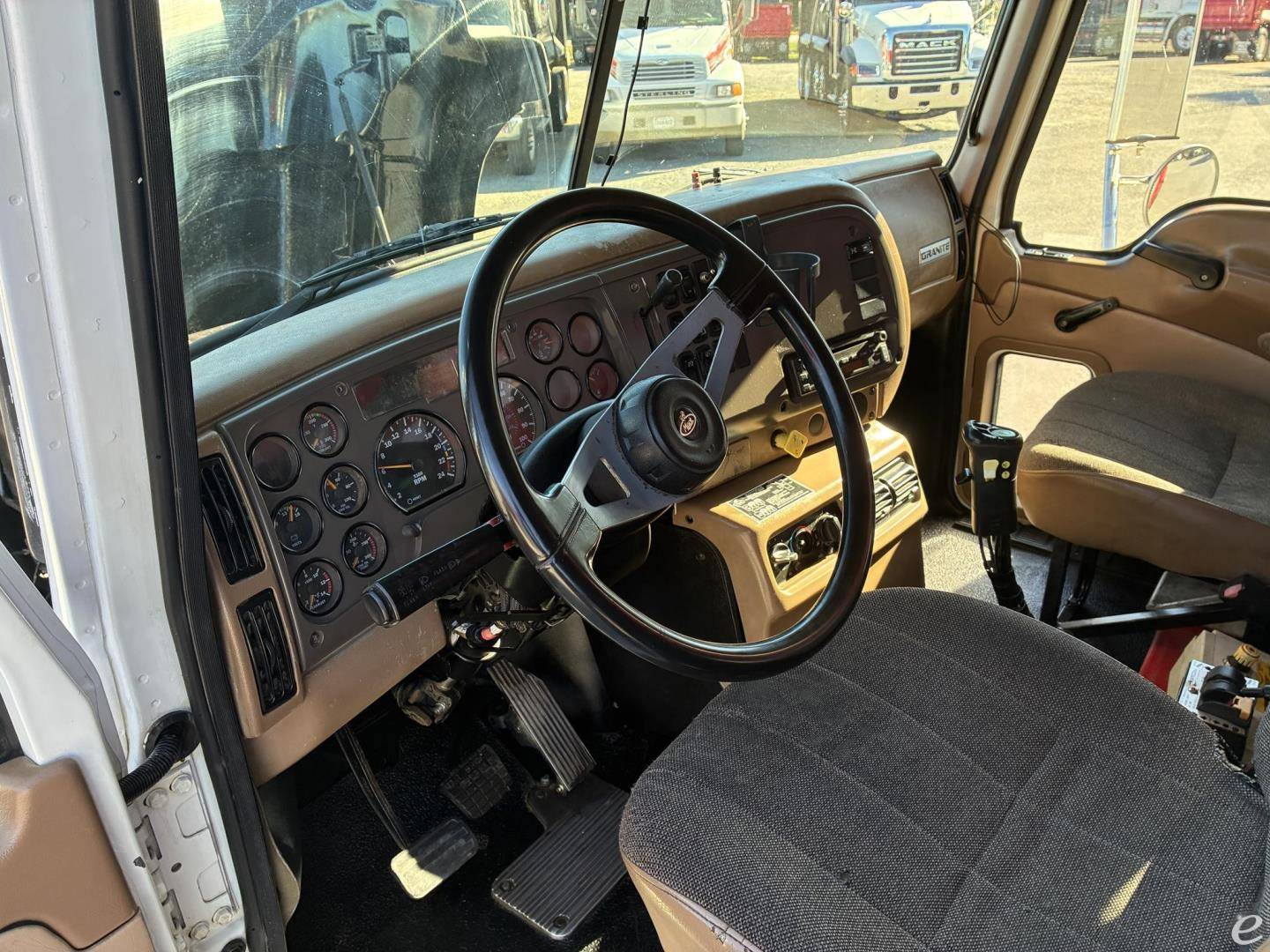 2007 Mack GRANITE CV713