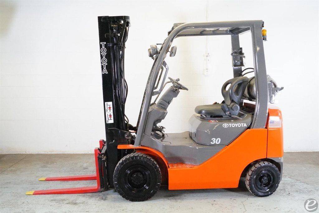 2022 Toyota 50-8FGU15