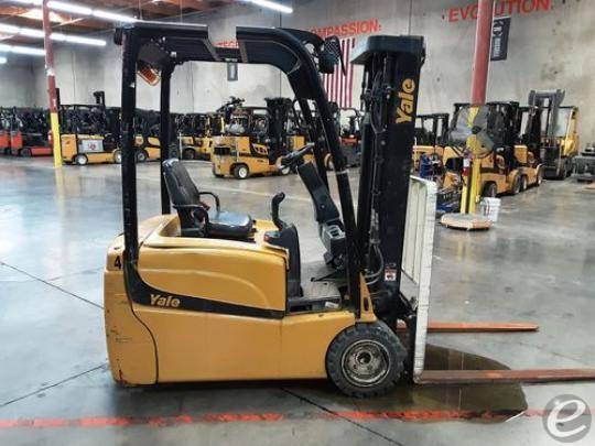 2017 Yale ERP040 Electric Forklift