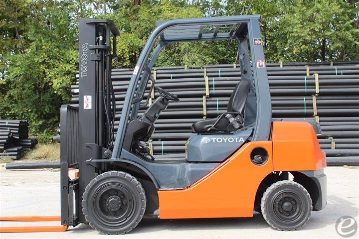 2014 Toyota 7FGU60 LP Gas Forklift