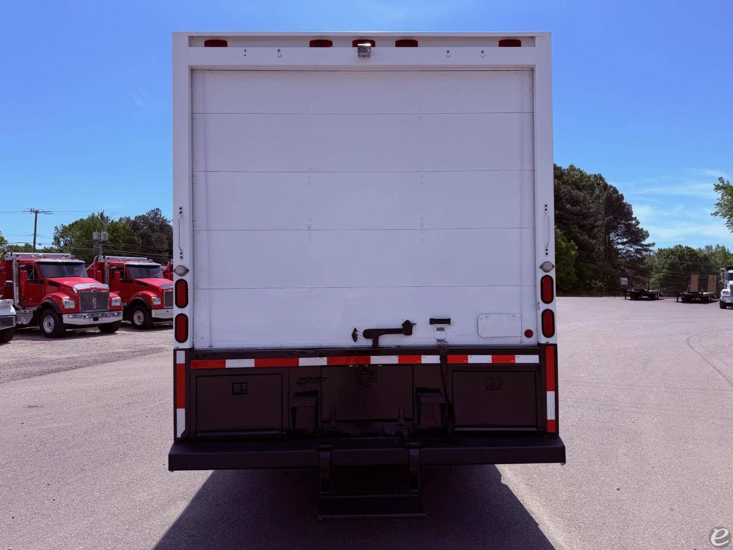 2016 Kenworth T370