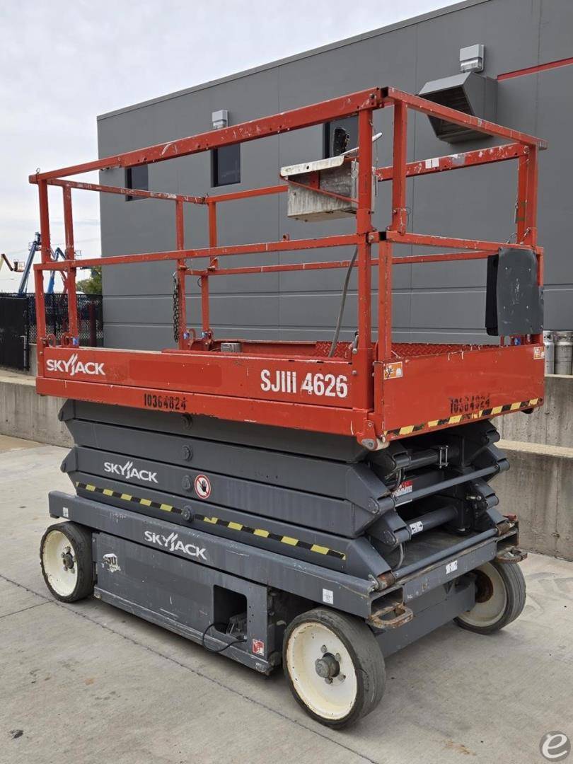 2015 Skyjack SJIII4626 Electric Scissor Lift - 123Forklift