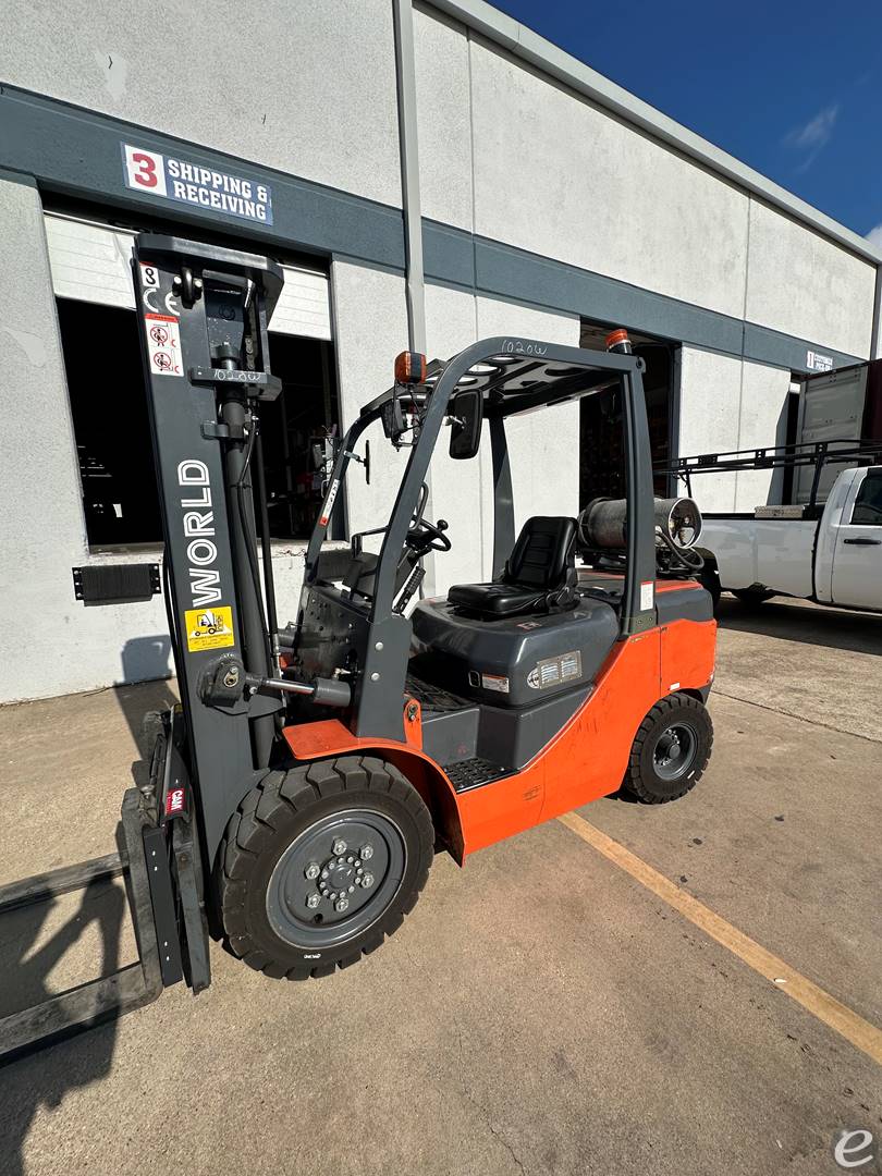 2017 World Lift WFG60 LP Gas Forkli...