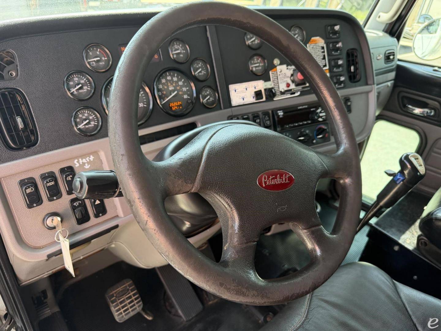 2011 Peterbilt 367