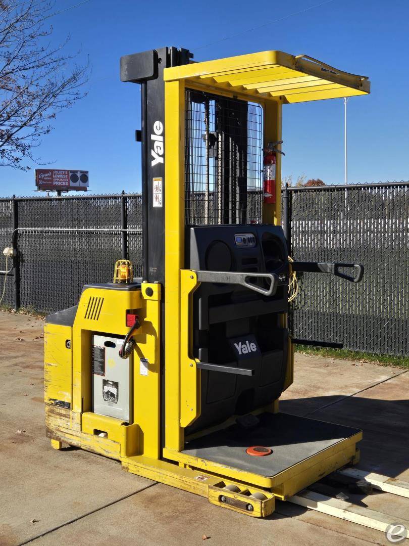 2019 Yale OS030EF
