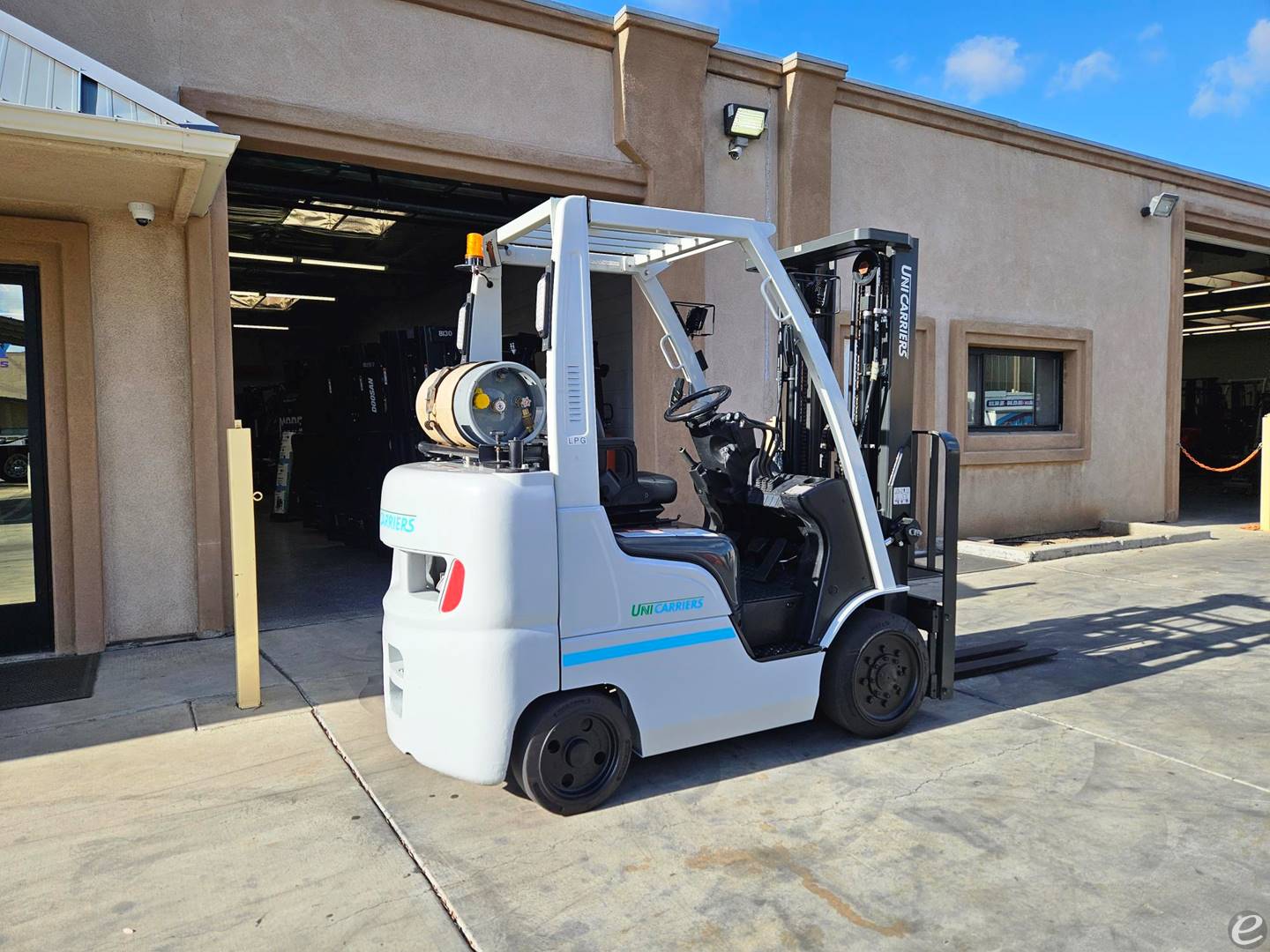 2015 Nissan CF50LP