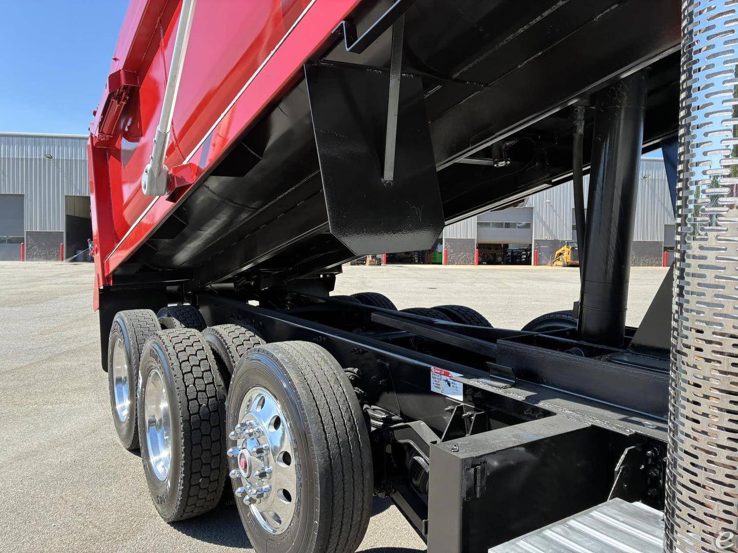 2020 Mack GRANITE 64FR