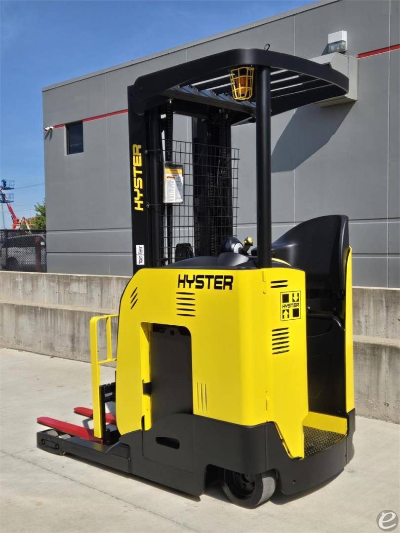2017 Hyster N30ZDRS2 Electric Forklift - 123Forklift