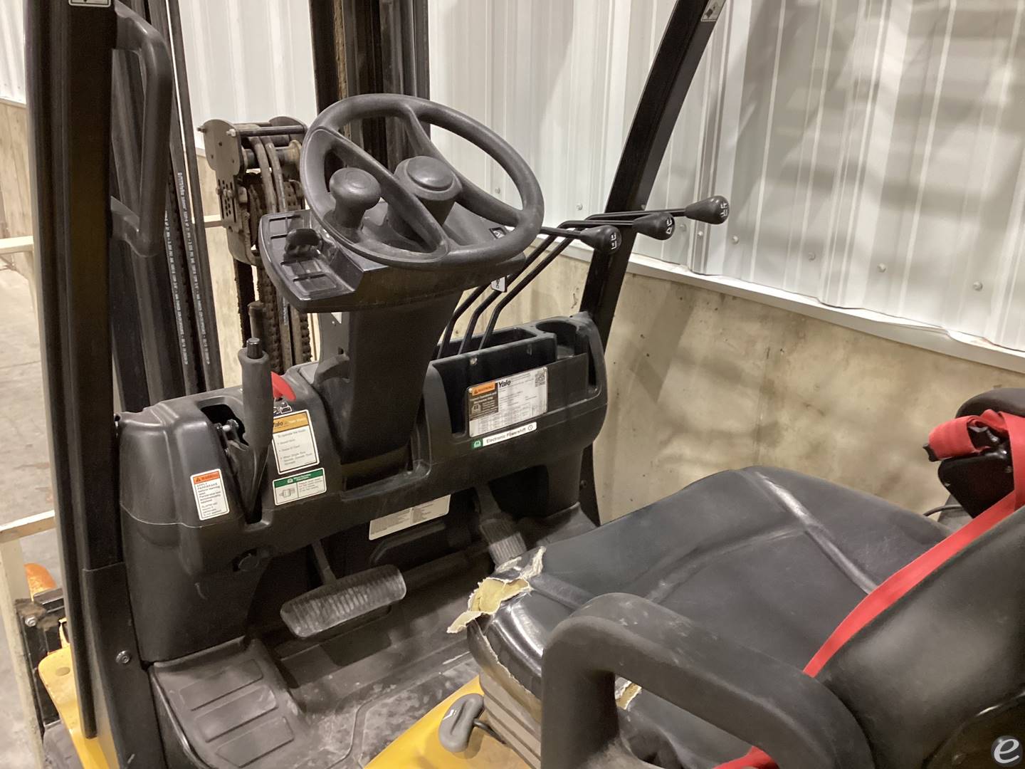 2019 Yale GLC060VX