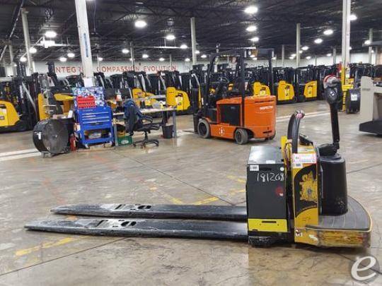 2016 Yale MPE080 Electric Forklift