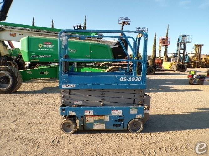 2018 Genie GS-1930