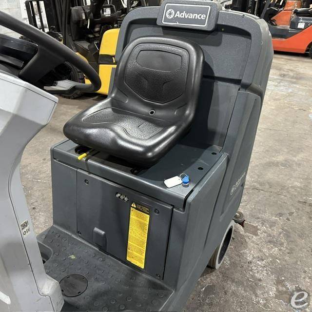 2023 Advance SC4000