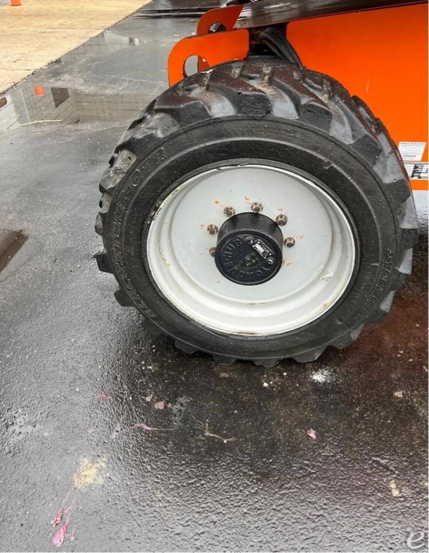 2013 JLG 600S