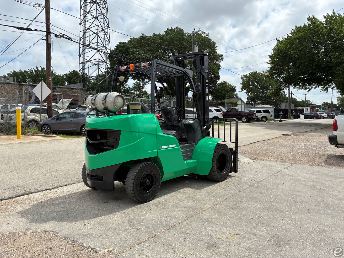 2018 Mitsubishi FG40N