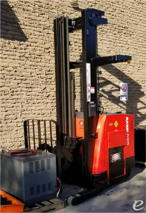 2016 Raymond 750-R45TT Electric Reach Truck - 123Forklift