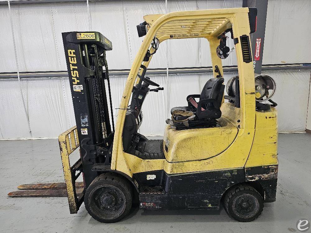 2015 Hyster R30XMS3 Electric Order Picker - 123Forklift