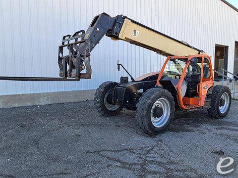2018 JLG 943