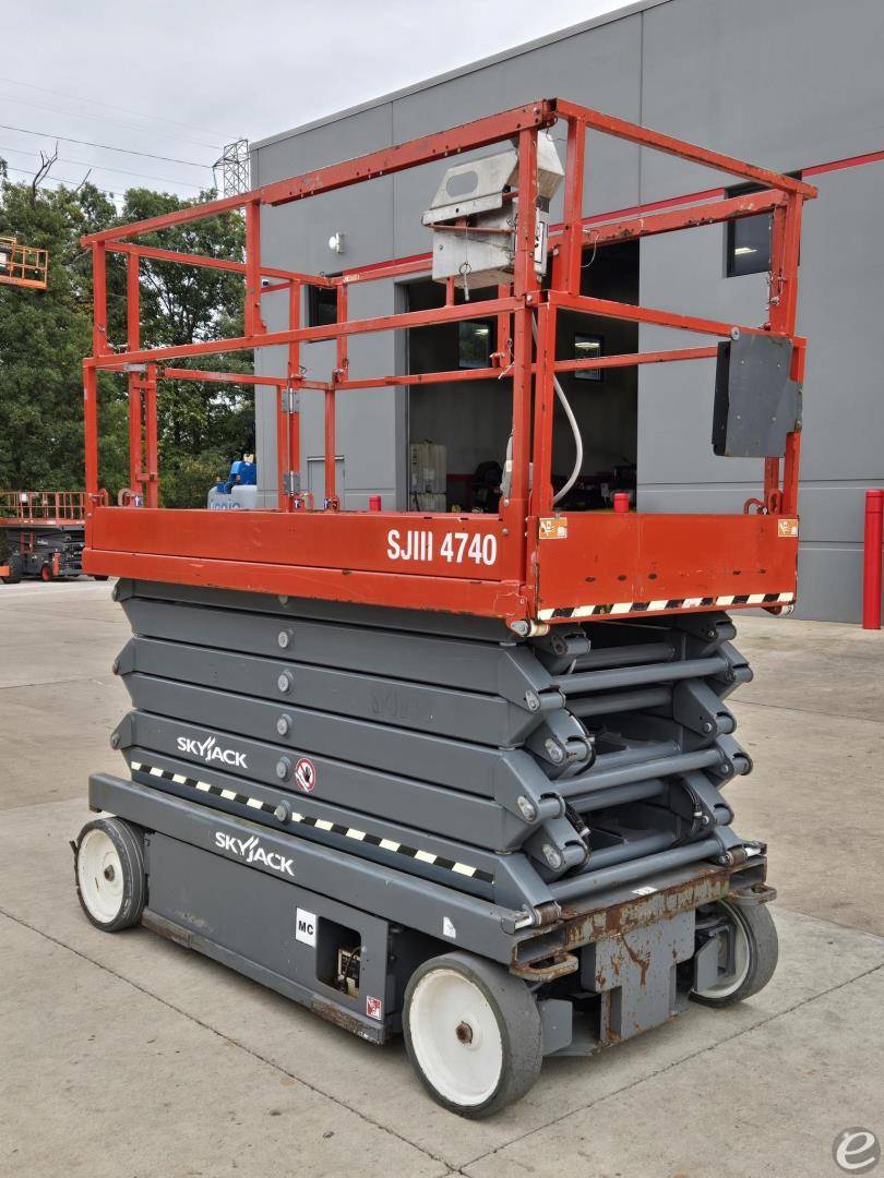 2017 Skyjack SJIII4740