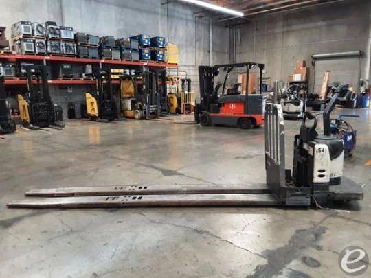 2008 Crown PE4500-80 Electric Forklift - 123Forklift